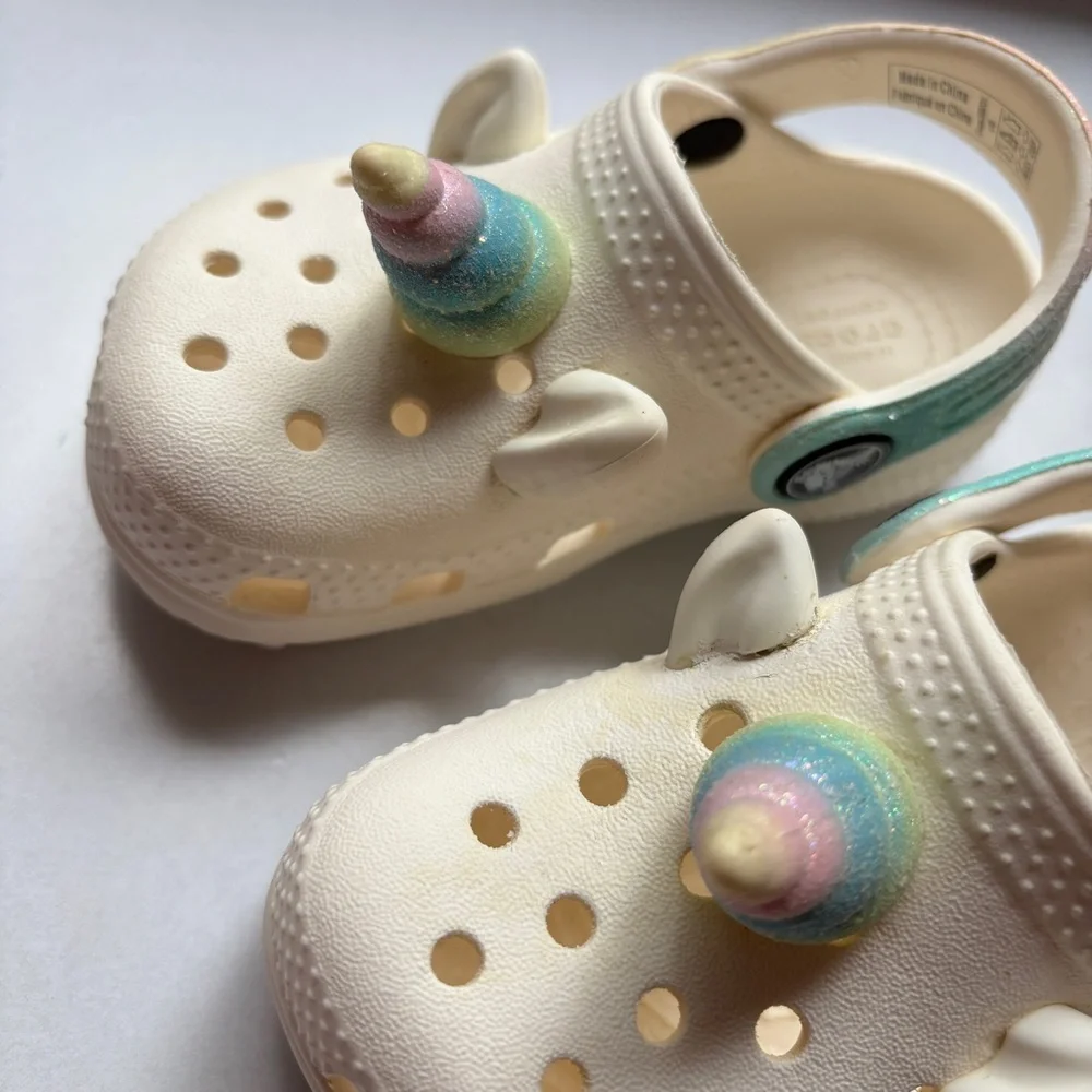 CROCS Kid Unicorn Clogs Toddler Classic I AM Rainbow Unicorn Clog Size C6 Size 6